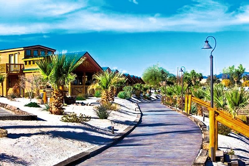Pirate Cove Resort & Marina Needles Exterior photo